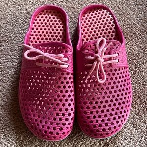 Unami Water Shoes
